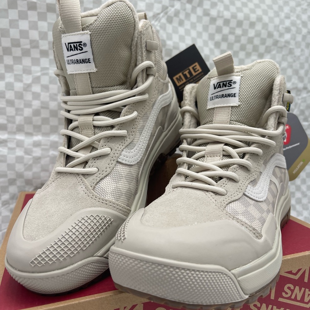 Vans WMNS' UltraRange EXO Hi Gore-Tex
Cream Lace Up Boot
Mte2
Checkerboard Birch - Picture 6 of 16